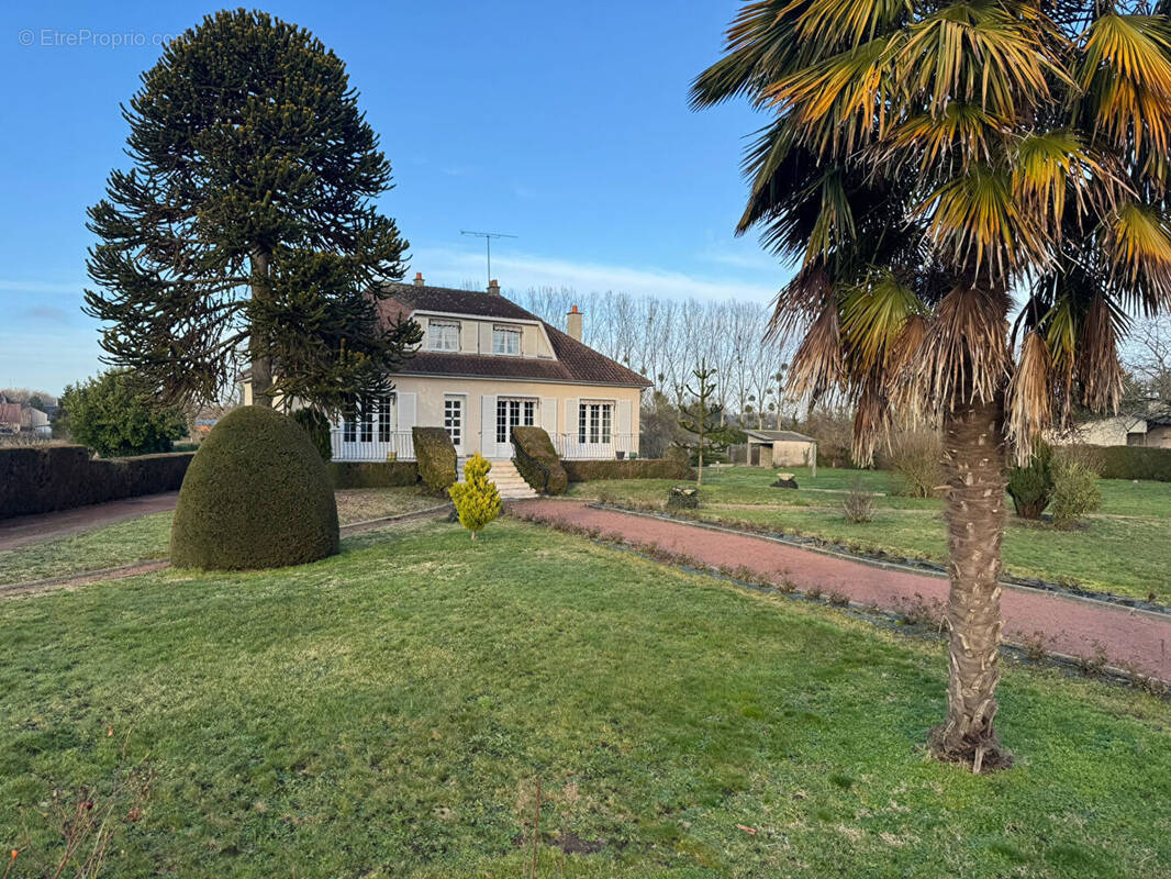 Maison à LA FLECHE