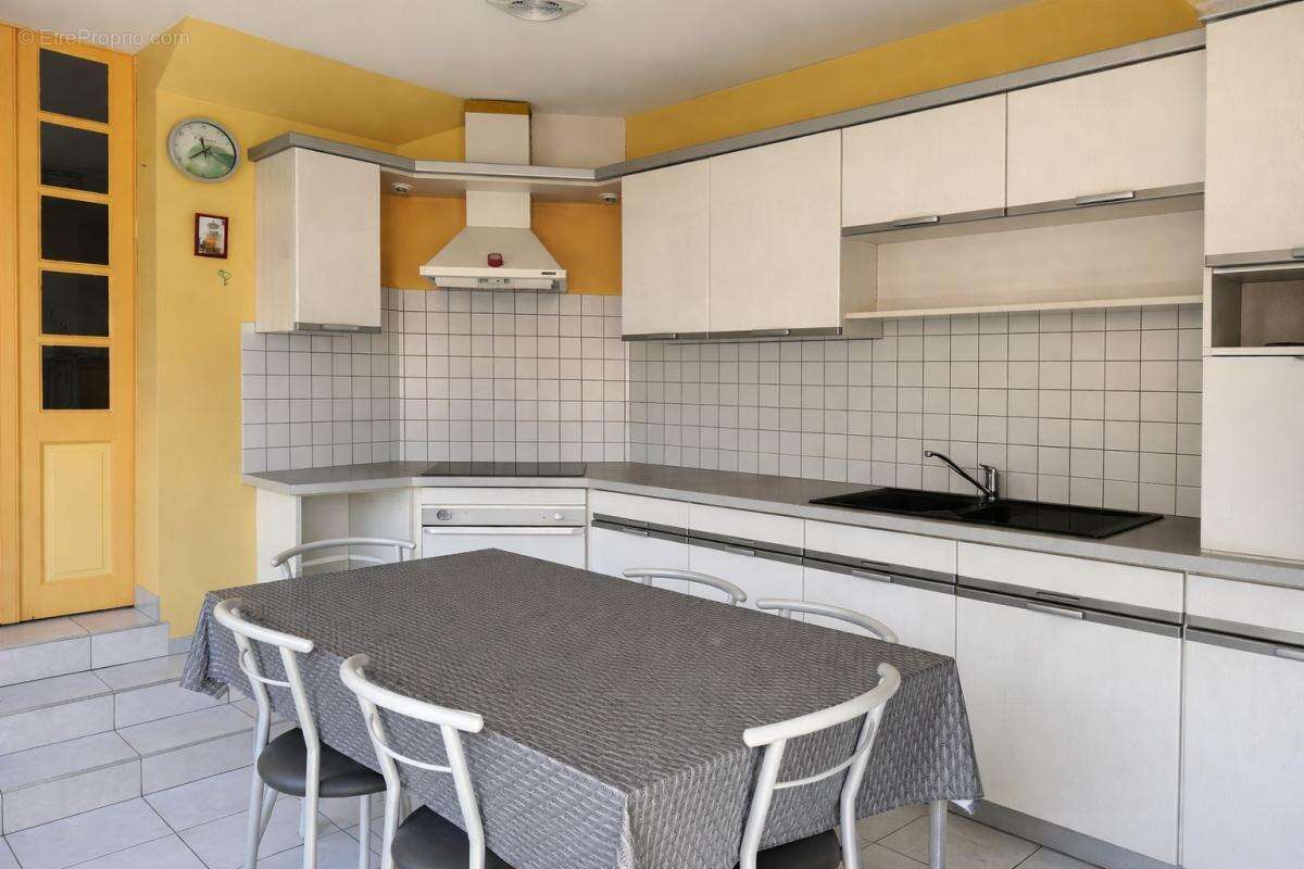 Maison 93 m² à Cholet  - photo 8