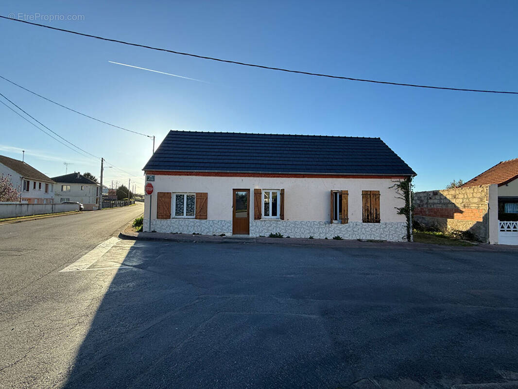 Maison à COMMENTRY