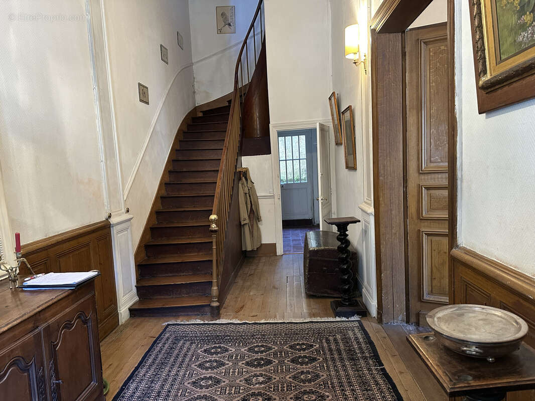 Maison à COGNAC