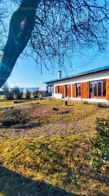 Maison à FONTENAY-LE-PESNEL