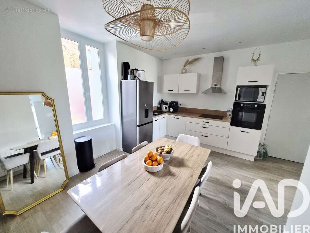 Photo 8 - Appartement à FOUGERES