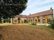 Photo 1 - Maison à SORMERY