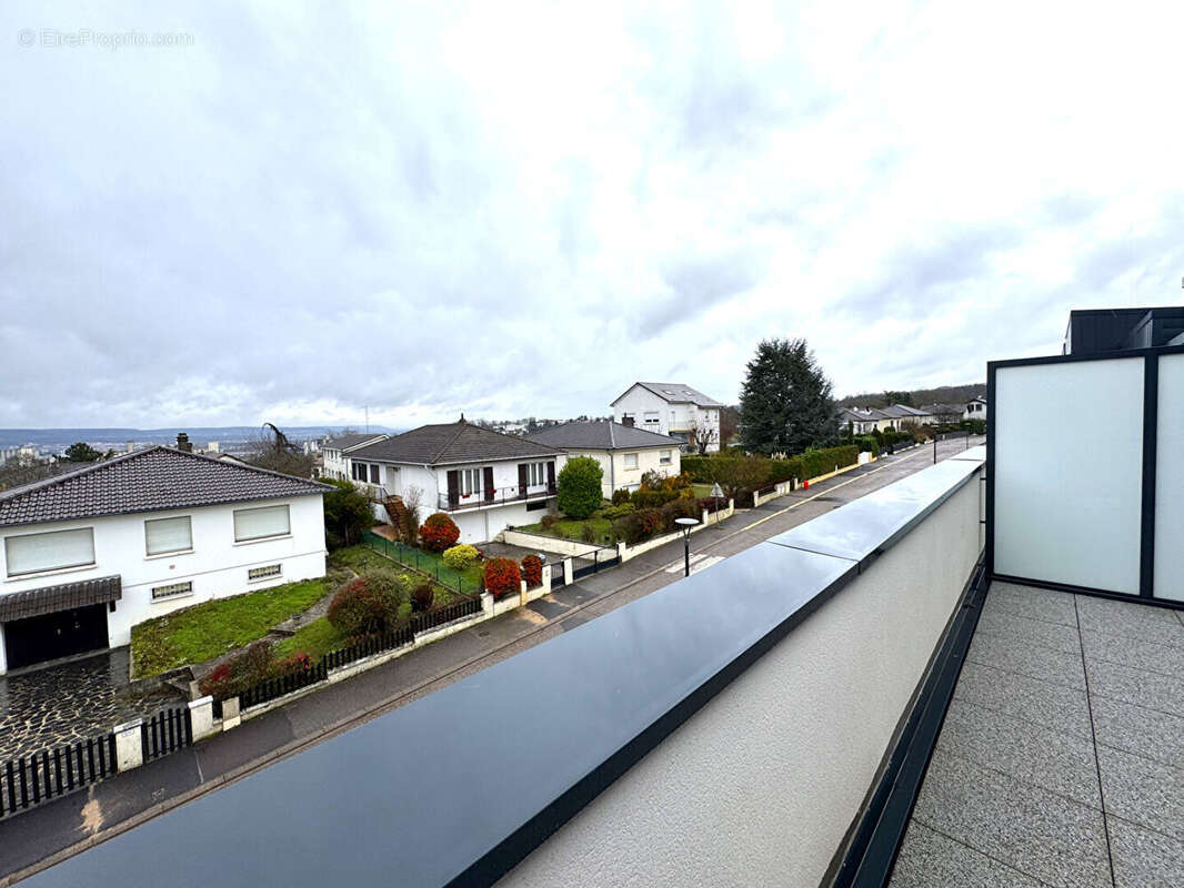 Appartement à SAINT-JULIEN-LES-METZ