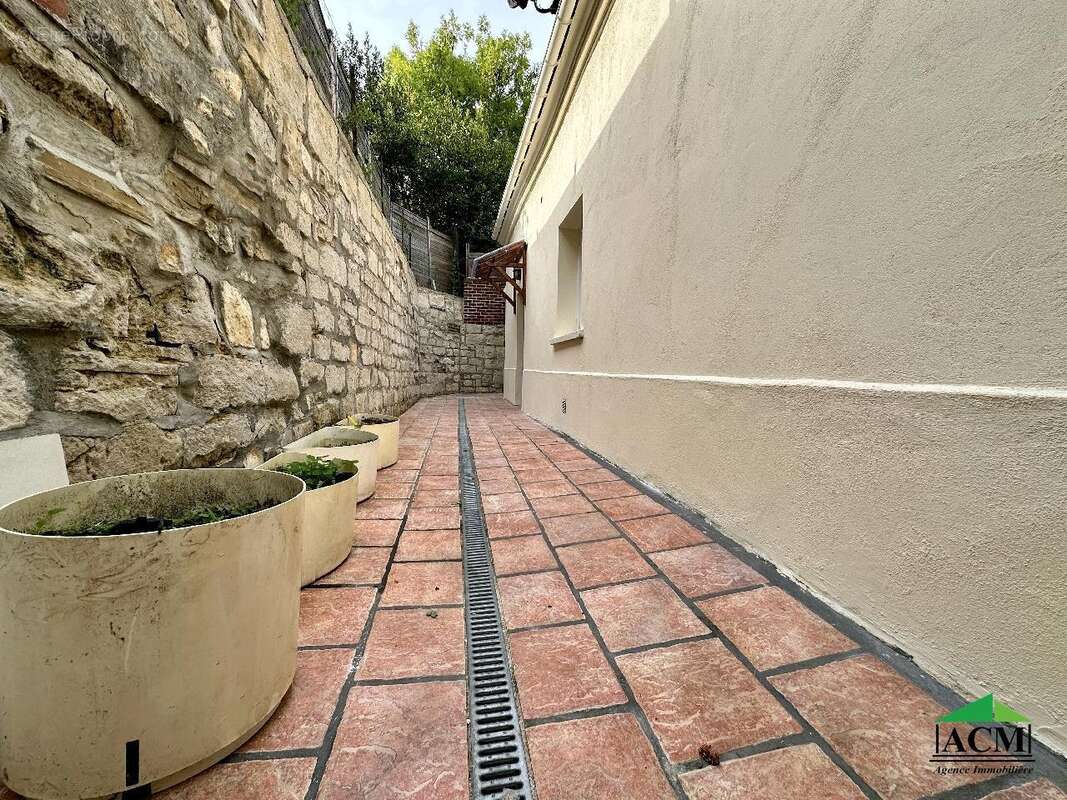 Appartement à MERY-SUR-OISE