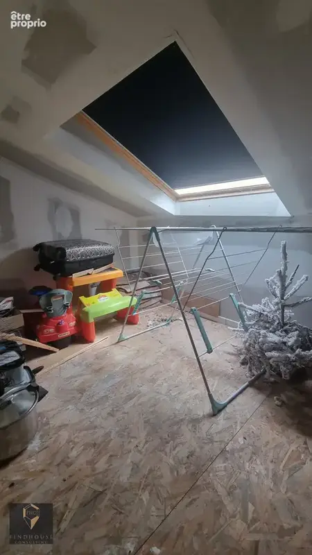 Maison T4 - Hyper centre - photo 9