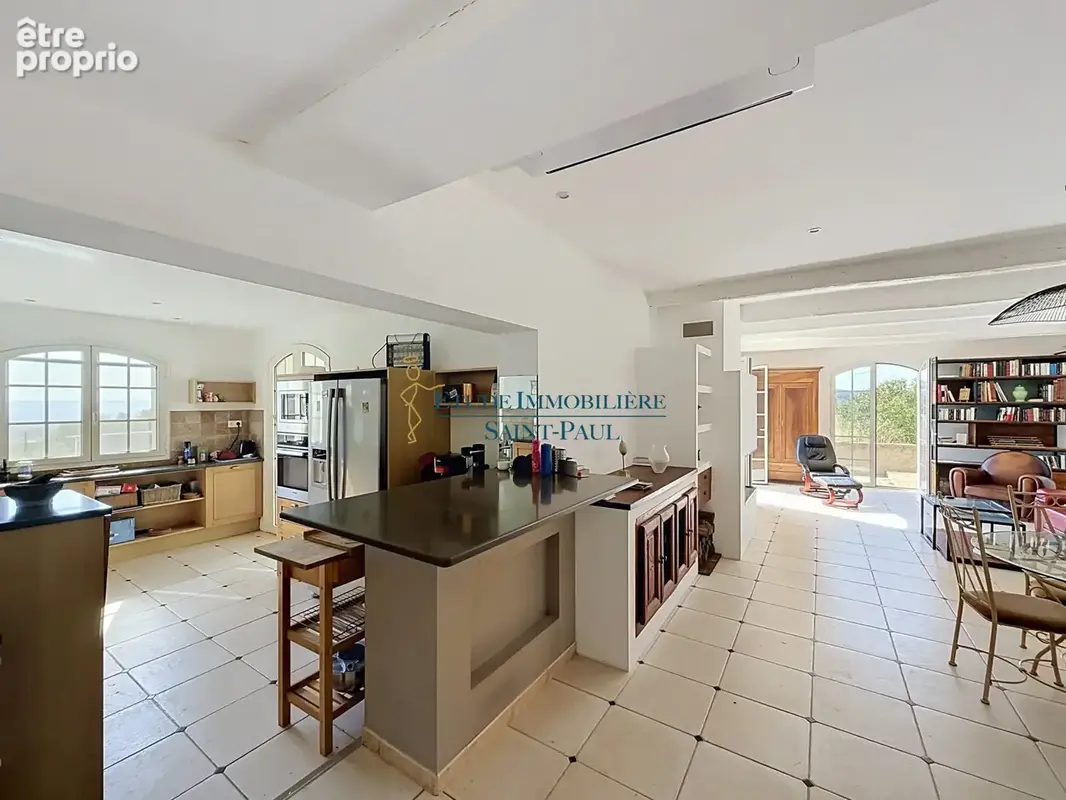 Maison 5 pièces 156 m² à vendre à Clermont-L'herault (34800) - photo 7