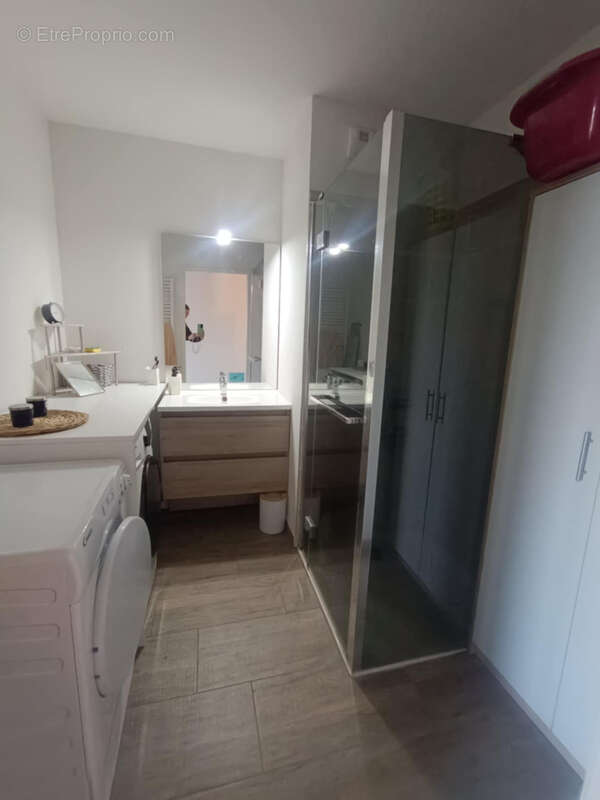 Appartement à LATTES