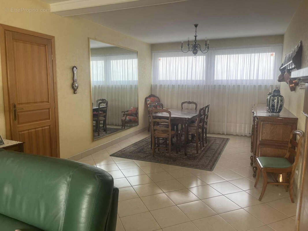 Appartement à VALENCIENNES