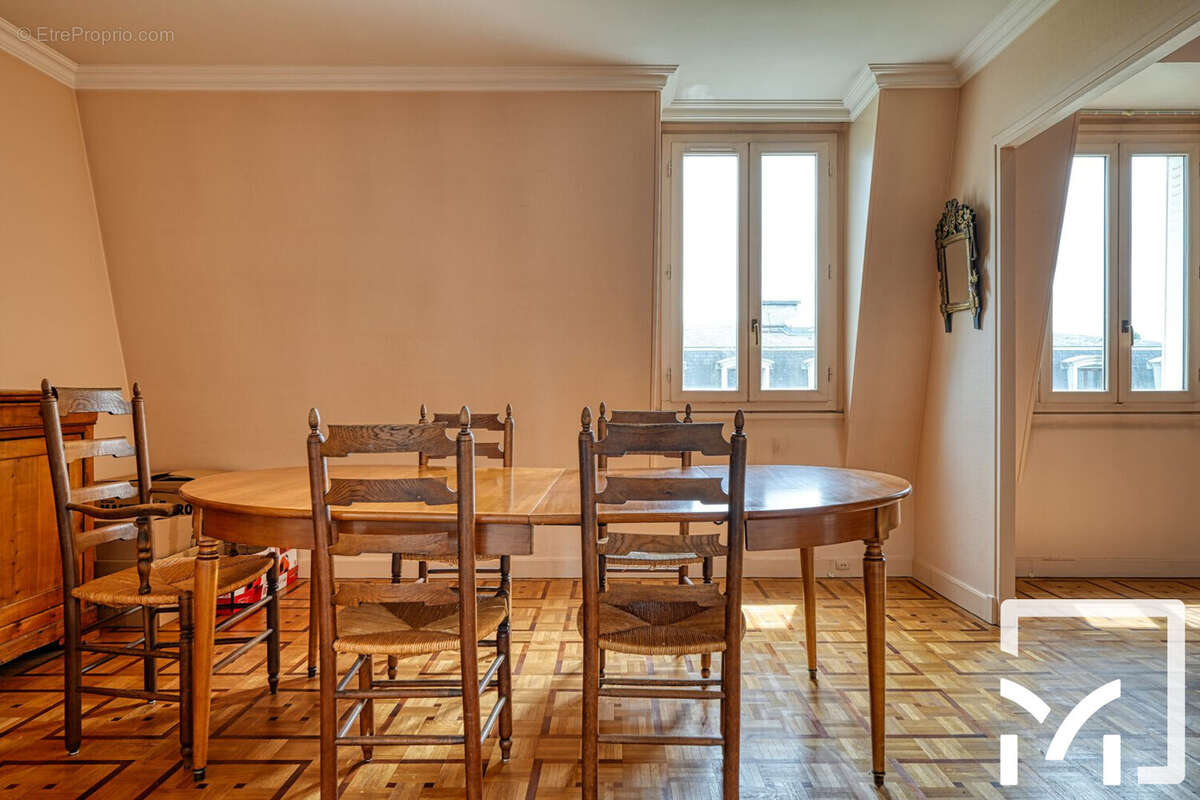 Appartement 190 m² à Versailles  - photo 6