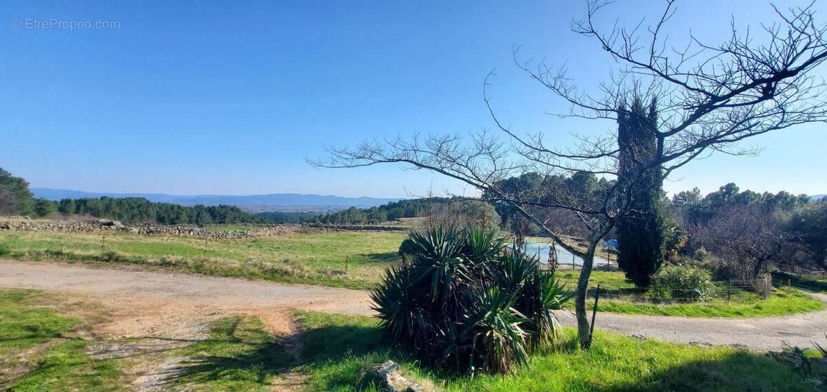 Maison à LABLACHERE