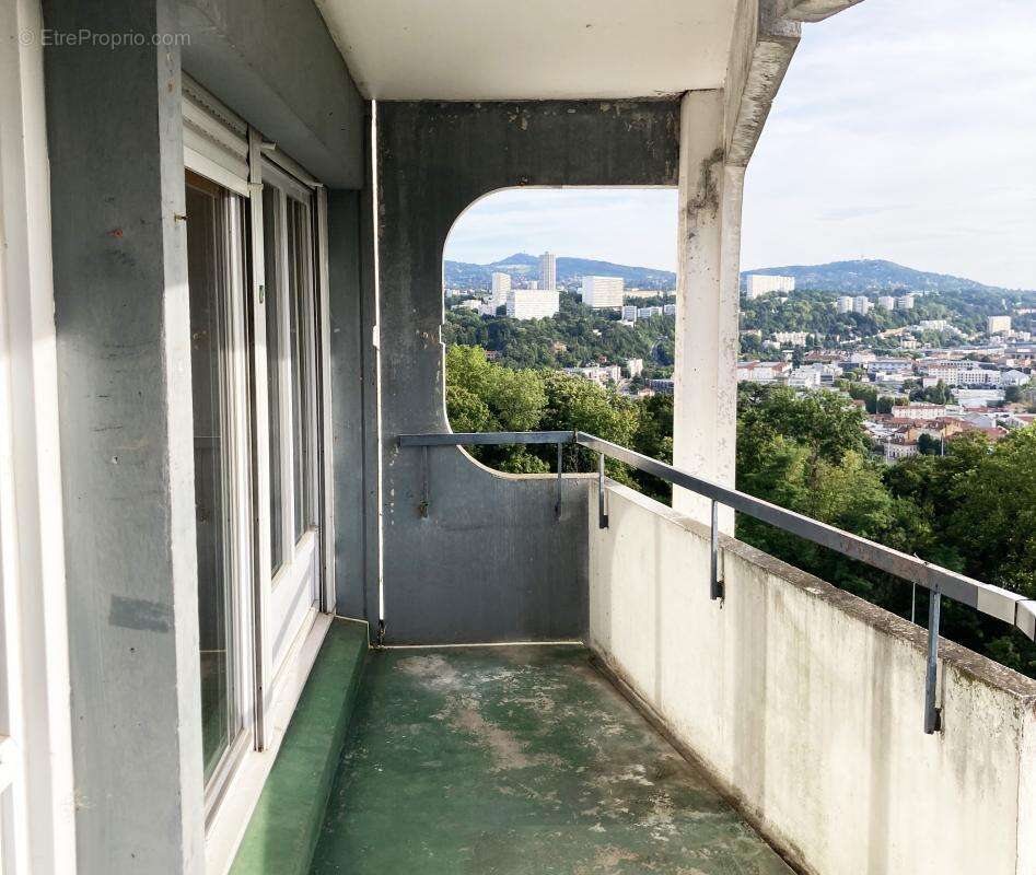 Appartement à LYON-9E