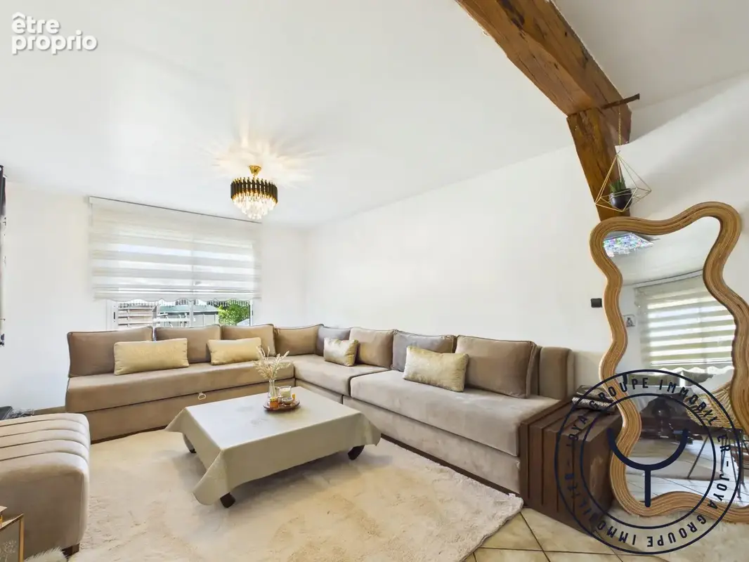Maison 8 pièces 159 m² à vendre à La Chapelle-Saint-Luc (10600) - photo 9