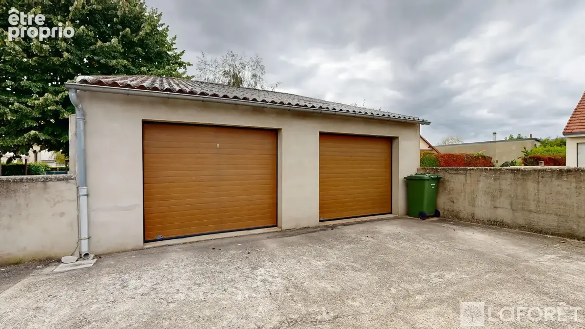 Maison 5 pièces à YZEURE - photo 12
