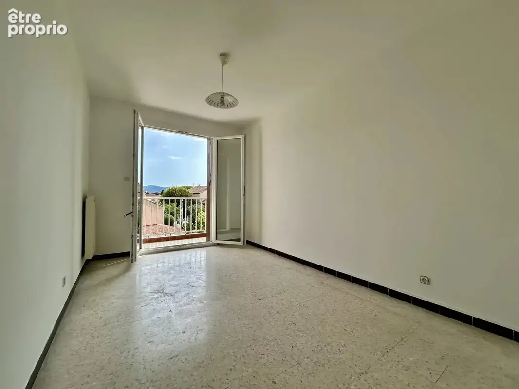 Appartement T3/4 proche des plages - photo 5