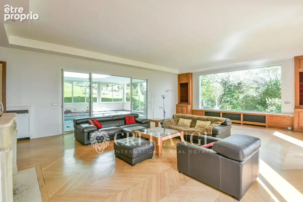 Bellevue, Le Port-Marly — Propriété familiale avec piscine intérieure - photo 4