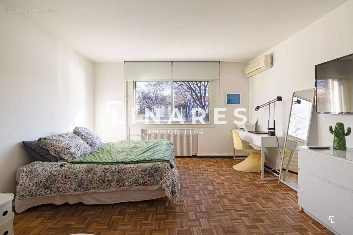 Appartement à MARSEILLE-9E