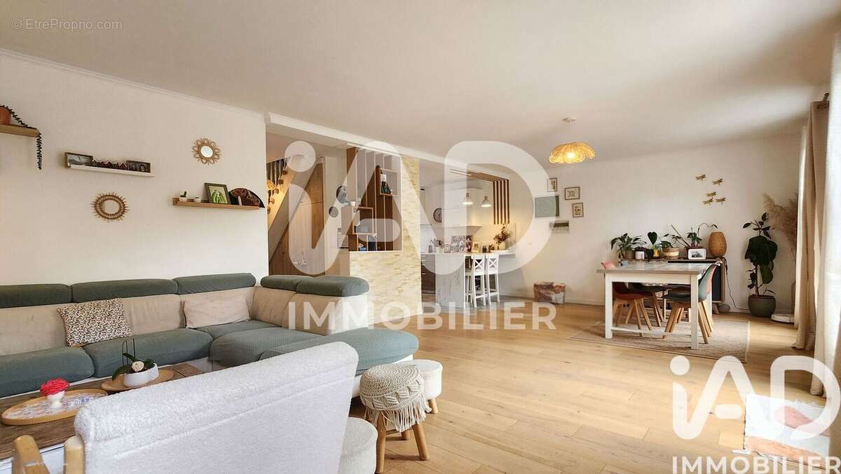 Photo 4 - Maison à OZOIR-LA-FERRIERE