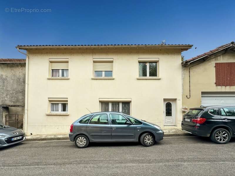 Maison à vendre 6 pièces EAUZE (32) - 140 m2 de surface habitable - Terrain 302 m2 - Possibilité de logements locatifs - photo 23