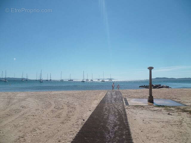 Appartement à HYERES