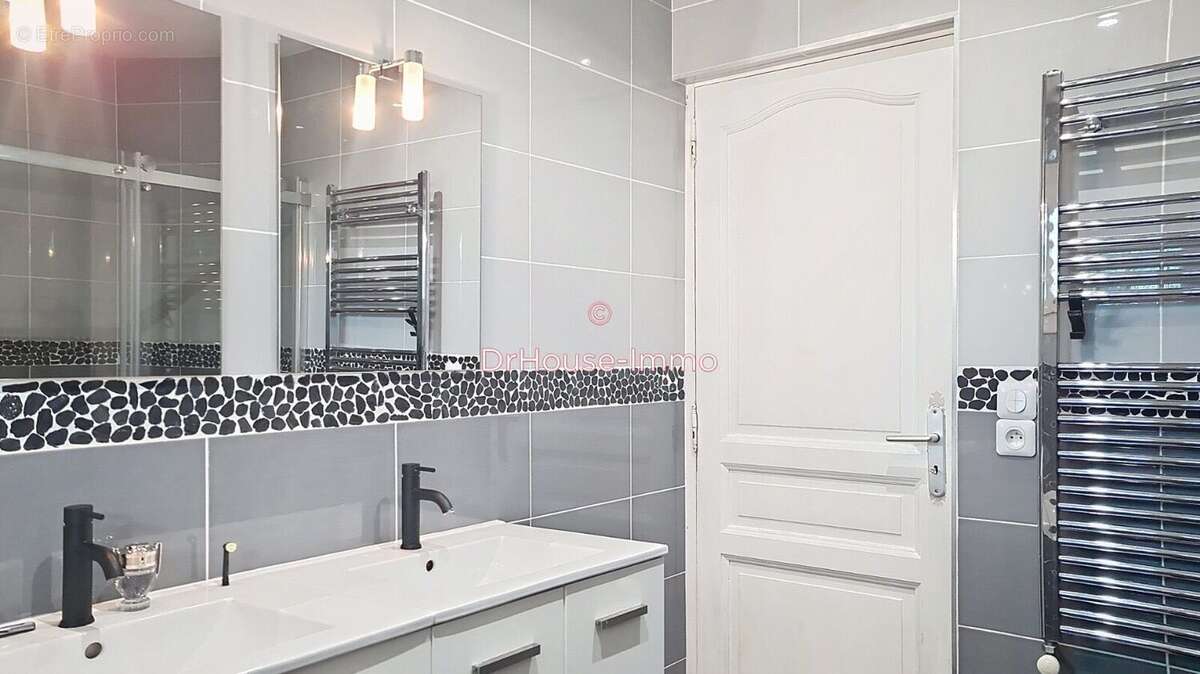 Maison à SAINTE-EULALIE