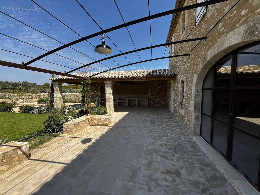 Mas a vendre - eygalières - photo 12
