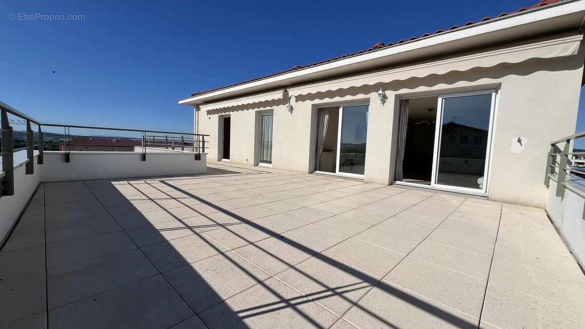 Photo 9 - Appartement à CHARBONNIERES-LES-BAINS