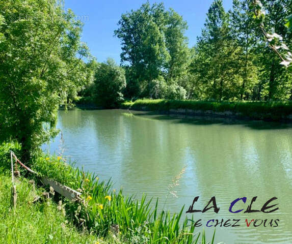 Autre à LE MAZEAU
