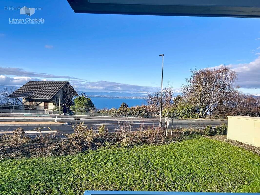 Appartement à EVIAN-LES-BAINS