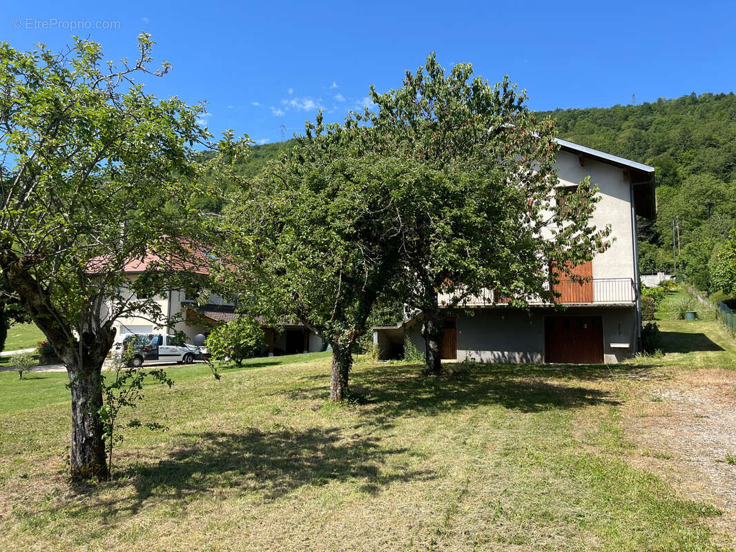 Maison à CORBONOD