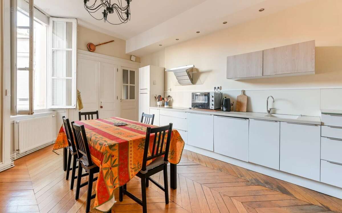 Appartement à LYON-2E