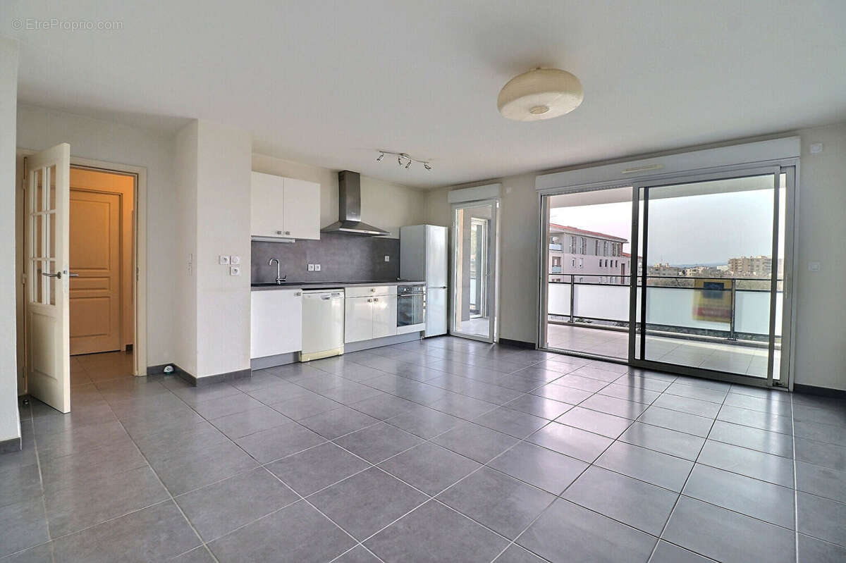 Appartement à SAINT-RAPHAEL
