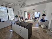 Appartement à MOUGINS