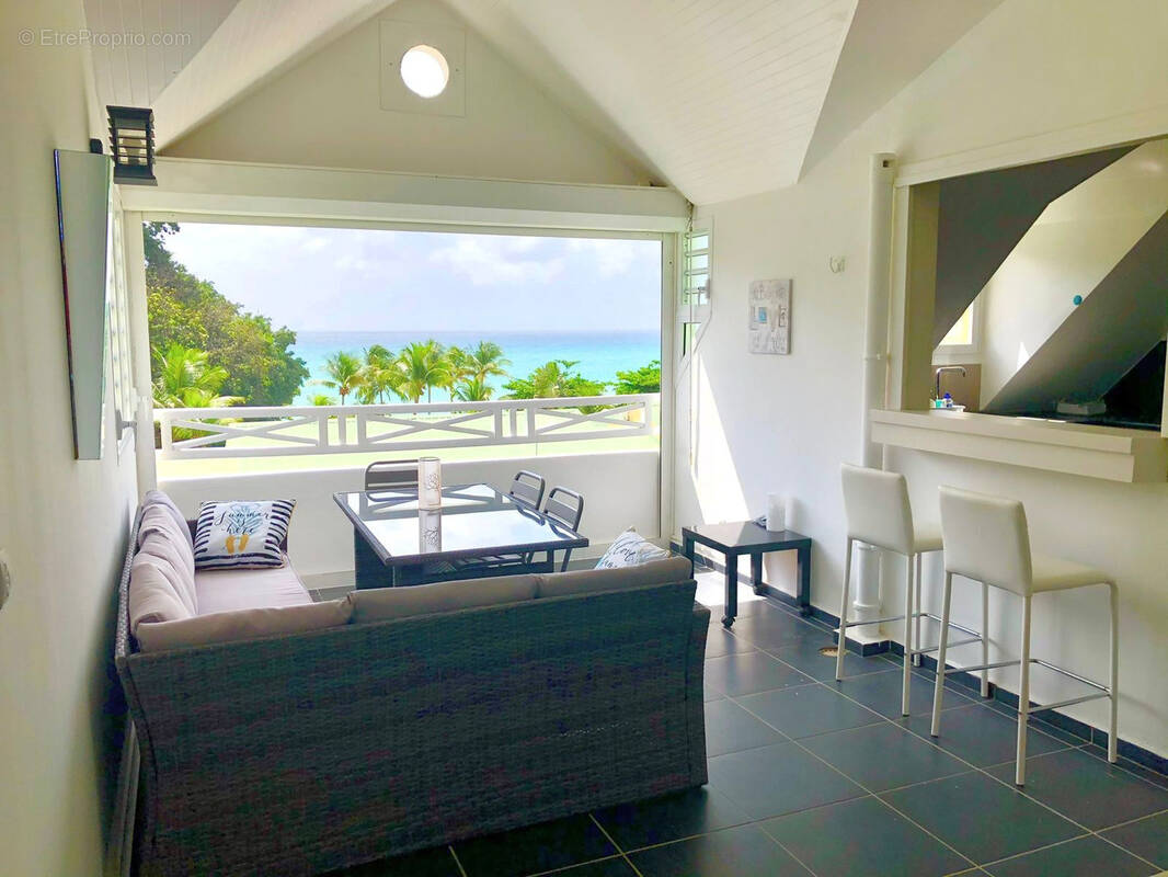 Appartement à LE GOSIER