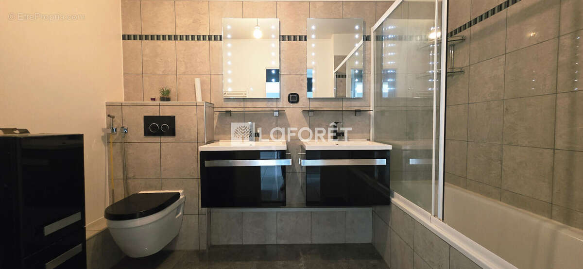 Appartement à SAINT-DENIS