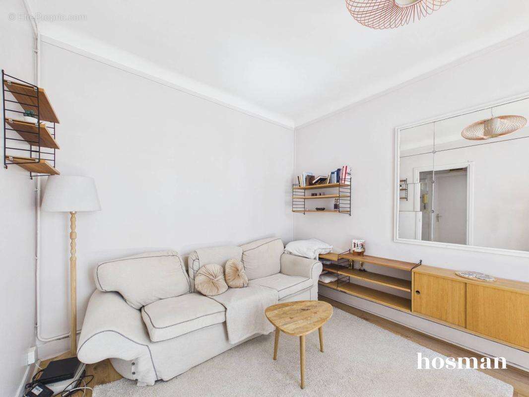 Appartement à PARIS-2E