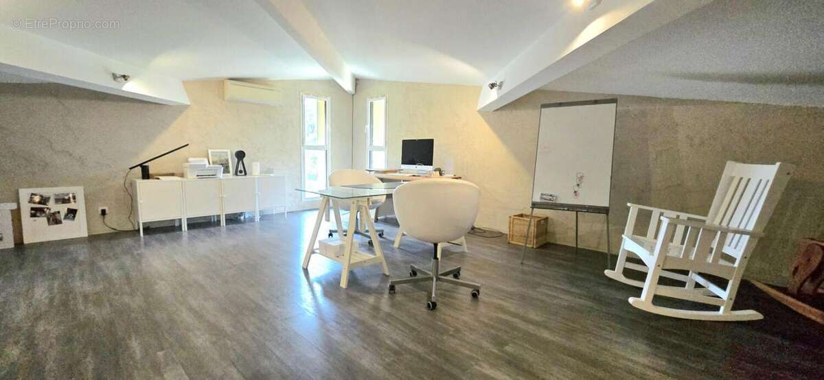 Maison à MONTPON-MENESTEROL