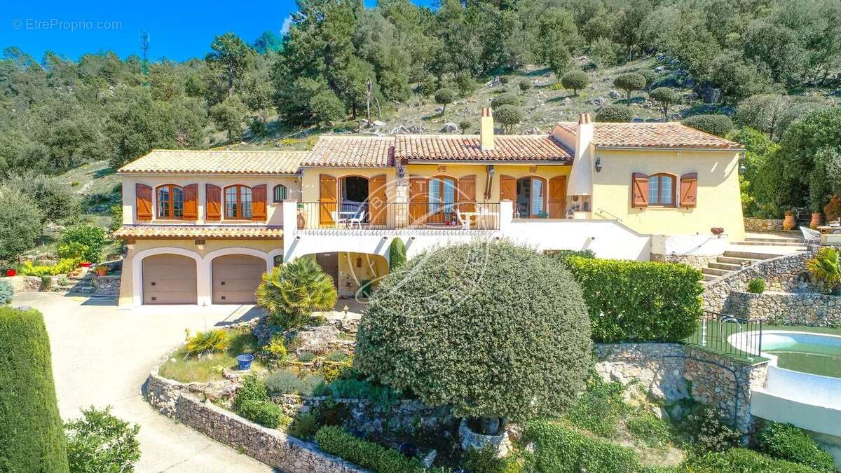Maison à TOURTOUR