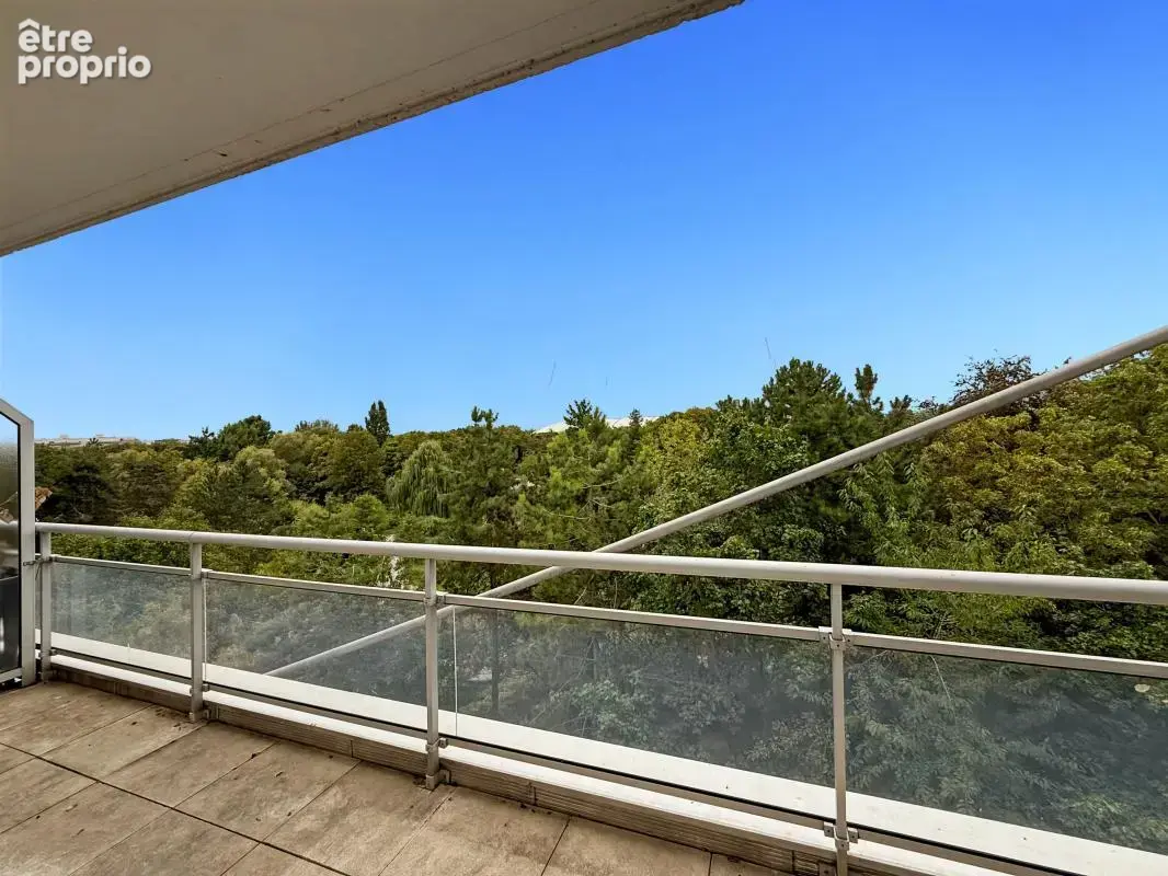 Appartement À Vendre T4 de 73 m2 avec Balcon et BOX à REIMS - photo 10