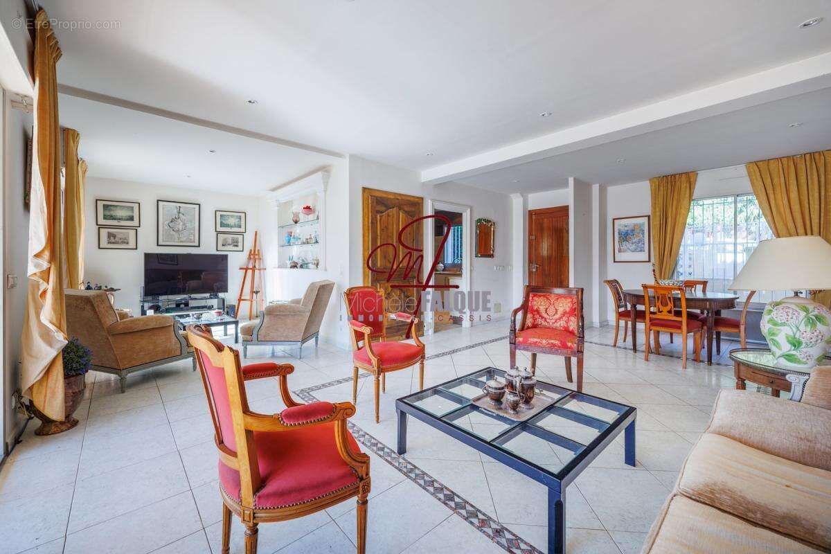 Appartement 144 m² à Cassis  - photo 3