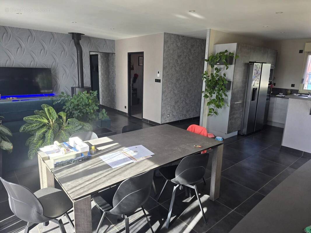 Maison à BRASSAC-LES-MINES