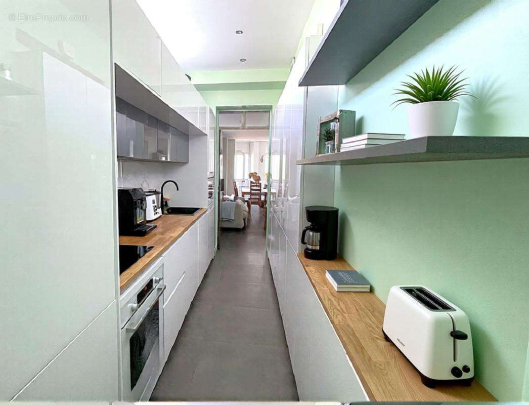 Appartement à BOIS-COLOMBES