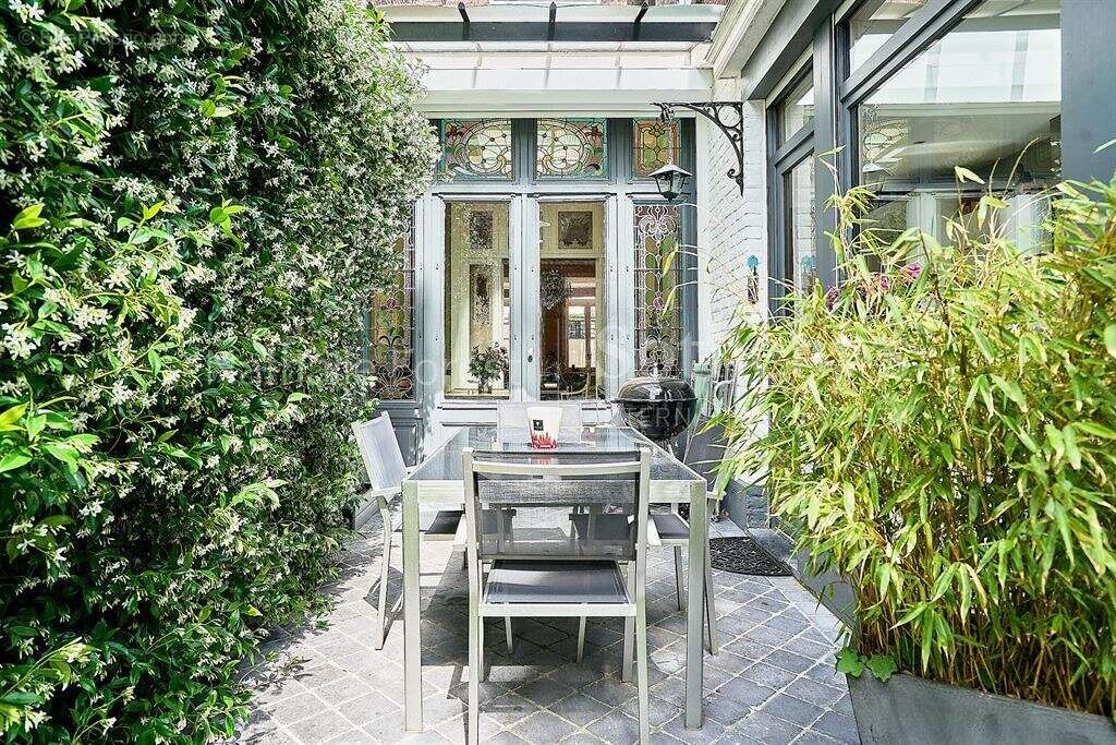 Maison 200 m² à Lille  - photo 10
