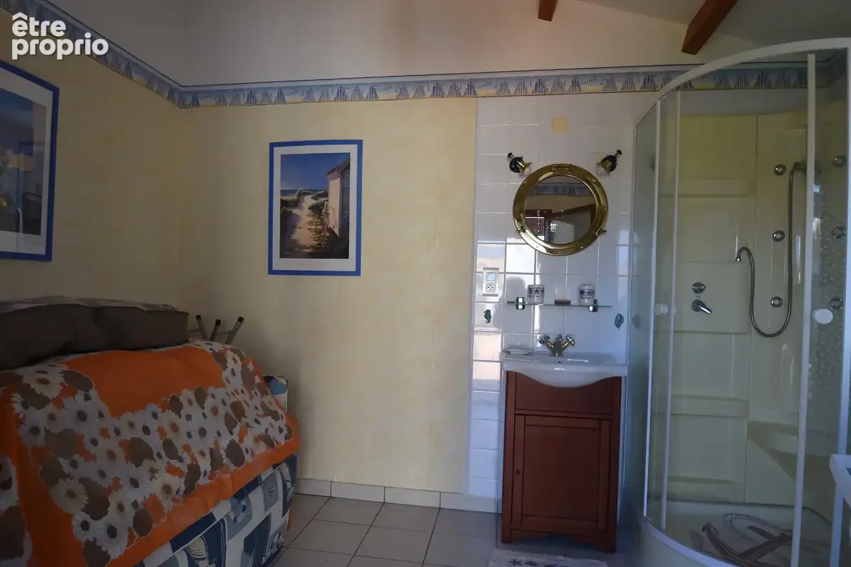 Ile d'OLERON, LA BREE LES BAINS (17), Charente-Maritime, Maison à vendre 5 pièces, 106 m² habitables, terrain 540 m² - photo 16