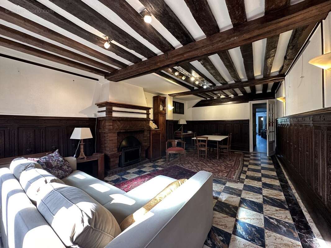 n°1 - Maison à VERNON