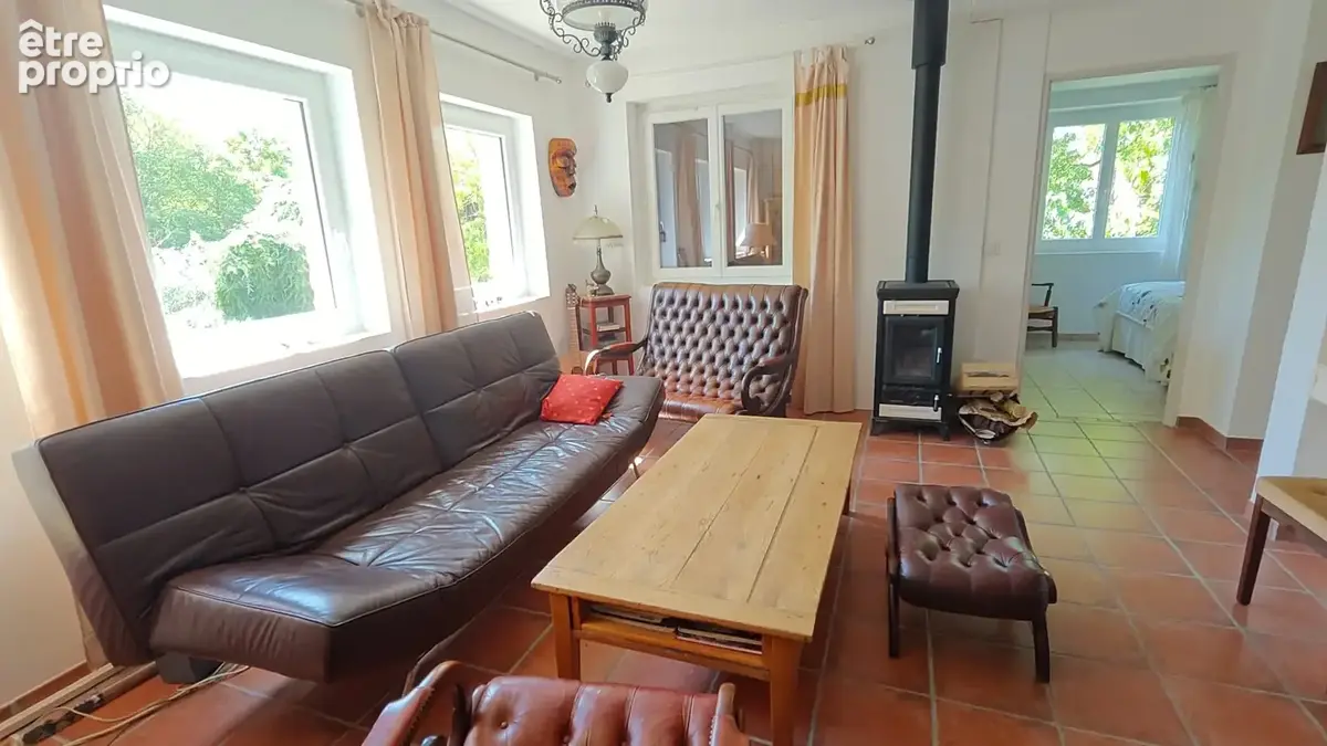 Propriété d’exception avec double habitation sur 2 hectares - photo 26