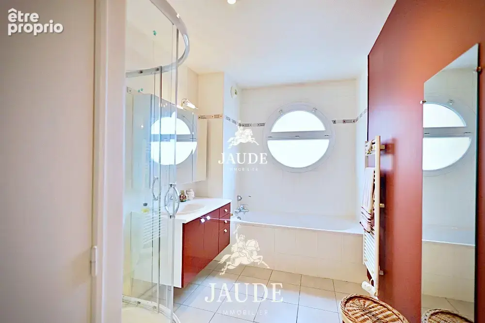 A VENDRE Appartement T3 de 80 m2   Résidence récente avec terrasse, garage et cave - photo 8