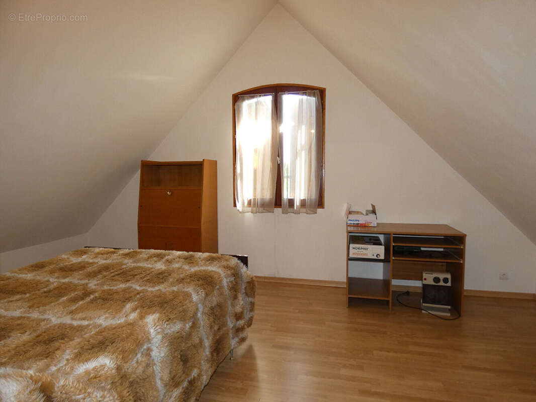 Maison à SAINT-HILAIRE-DU-HARCOUET