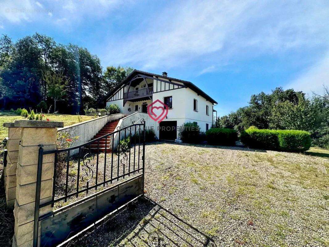 Maison typique proche de Marciac - photo 4