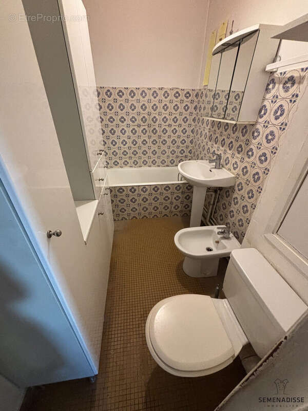 Appartement à PARIS-11E